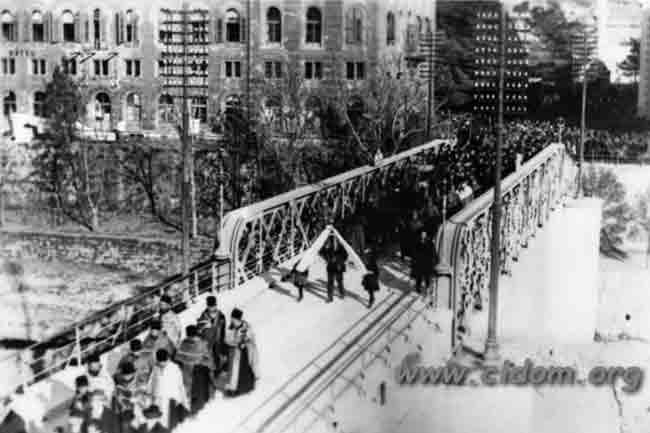 Мостар: Последњи испраћај Алексе Шантића, фебруар 1924. Фото: Глас Српске, Центар за информације и документацију Мостар CIDOM.org